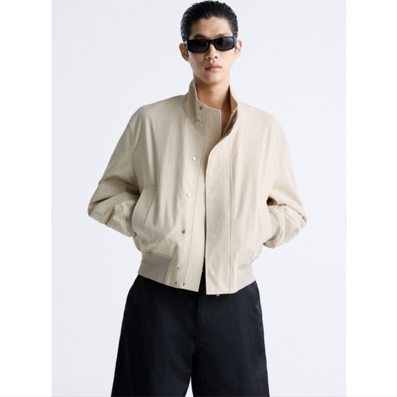 Zara Other - Zara • cropped bomber jacket sz S